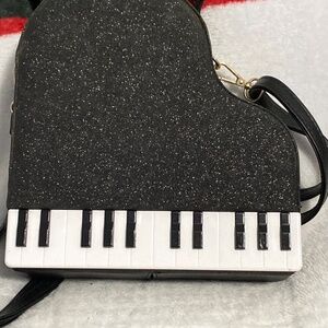 Piano purse